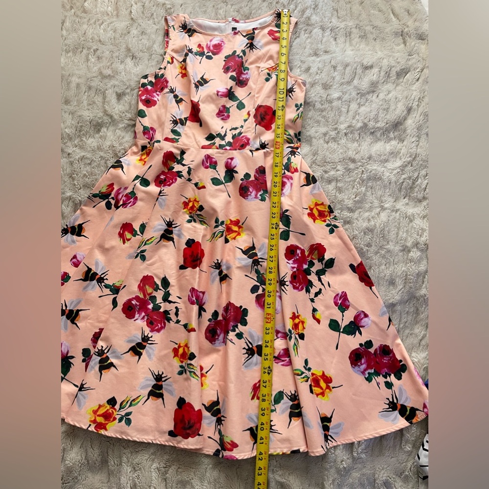 Anni coco Floral Sleeveless Dress. - Picture 9 of 10